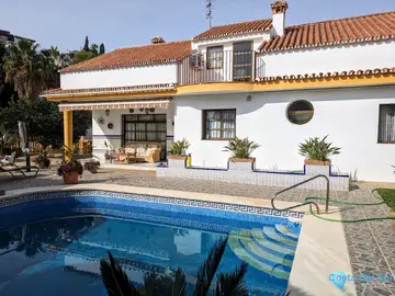 5 bedroom House for Sale in Benalmadena