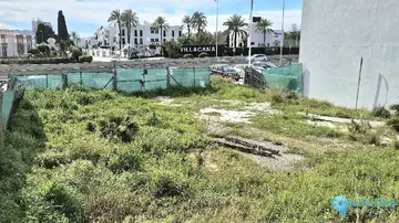 594m2 Plot for Sale in Cancelada