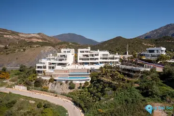 2 bedroom Apartment for Sale in Nueva Andalucía-23062