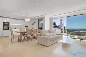 2 bedroom Apartment for Sale in Nueva Andalucía-23066