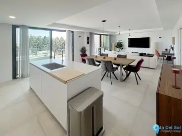 3 bedroom House for Sale in El Chaparral-23077