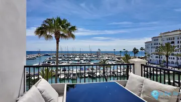 4 bedroom Apartment for Sale in La Duquesa-23155