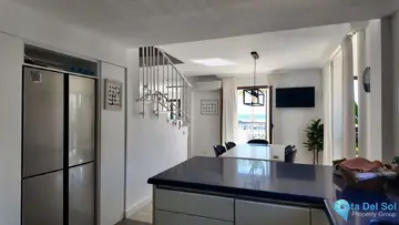 4 bedroom Apartment for Sale in La Duquesa-23163