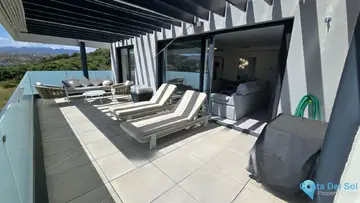 4 bedroom Apartment for Sale in La Cala de Mijas-23265