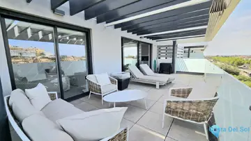 4 bedroom Apartment for Sale in La Cala de Mijas-23272