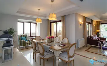 4 bedroom House for Sale in Nueva Andalucía-23428