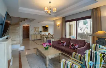 4 bedroom House for Sale in Nueva Andalucía-23430
