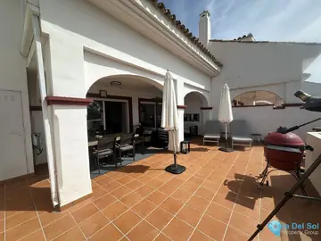3 bedroom Apartment for Sale in Elviria-23563