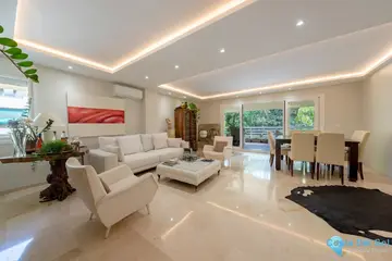 2 bedroom Apartment for Sale in Marbella-23583