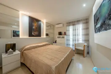 2 bedroom Apartment for Sale in Marbella-23599