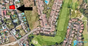 925m2 Plot for Sale in Guadalmina Alta-23607