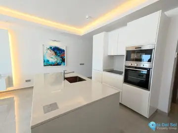 2 bedroom Apartment for Sale in Puerto Banús-23668
