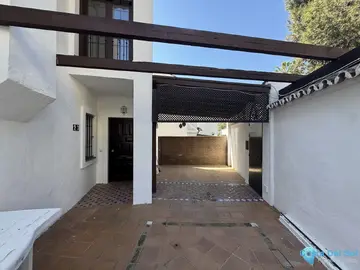 7 bedroom House for Sale in Marbella-23863