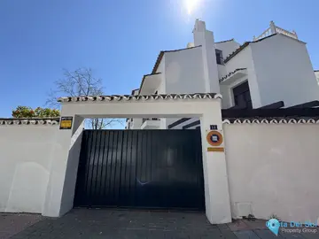 7 bedroom House for Sale in Marbella-23864