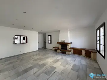 7 bedroom House for Sale in Marbella-23867