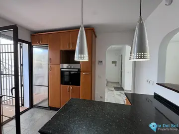 7 bedroom House for Sale in Marbella-23870