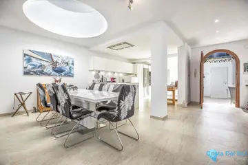 4 bedroom House for Sale in Nueva Andalucía-23930
