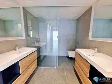 2 bedroom Apartment for Sale in Fuengirola-24028