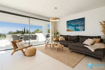 2 bedroom Apartment for Sale in Benahavís-24035
