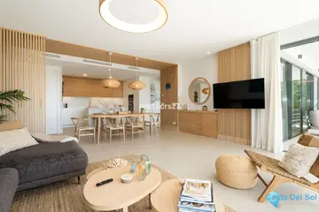 2 bedroom Apartment for Sale in Benahavís-24039