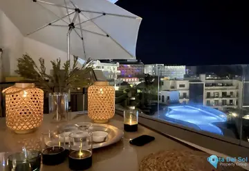 4 bedroom Apartment for Sale in Fuengirola-24046