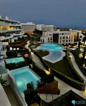 4 bedroom Apartment for Sale in Fuengirola-24048