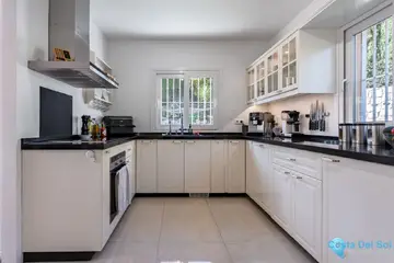 5 bedroom House for Sale in La Capellania-24252