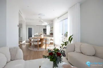 4 bedroom Apartment for Sale in La Campana-24335