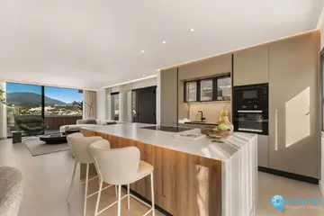 2 bedroom Apartment for Sale in Nueva Andalucía-24344