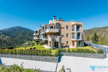 3 bedroom Apartment for Sale in La Quinta-24400
