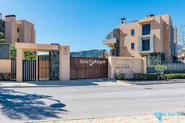 3 bedroom Apartment for Sale in La Quinta-24402