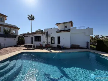 3 bedroom House for Sale in Estepona-24434