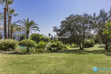 2 bedroom Apartment for Sale in Río Real-100864