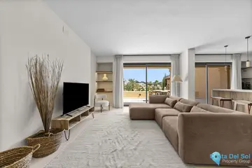 3 bedroom Apartment for Sale in Estepona-24514