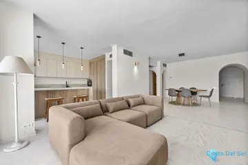 3 bedroom Apartment for Sale in Estepona-24518