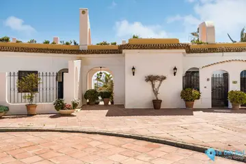 2 bedroom Apartment for Sale in Puerto de Cabopino-24573