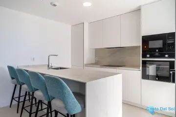 2 bedroom Apartment for Sale in Fuengirola-15036