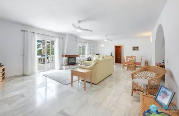 3 bedroom House for Sale in El Rosario-24812