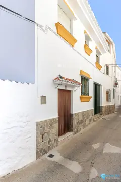 4 bedroom House for Sale in Casarabonela-24862
