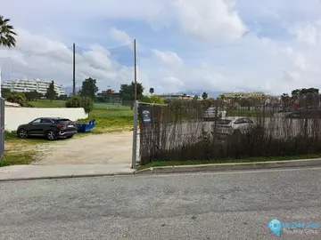 897m2 Plot for Sale in Guadalmina Alta-24928