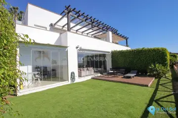 4 bedroom House for Sale in Marbella