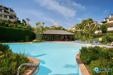 5 bedroom Apartment for Sale in Benahavís