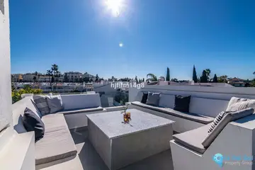 3 bedroom Apartment for Sale in Nueva Andalucía-25060
