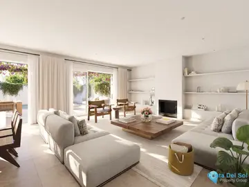 3 - 4 bedroom House for Sale in Sotogrande-25101