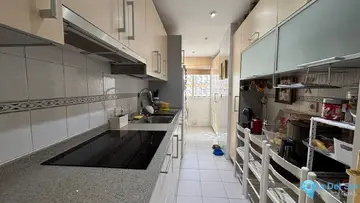 4 bedroom Apartment for Sale in Marbella-25130