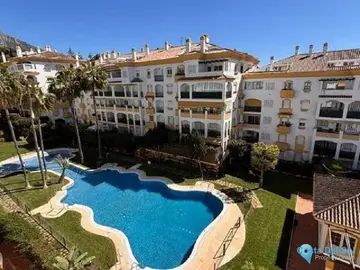 4 bedroom Apartment for Sale in The Golden Mile