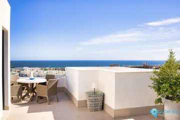 3 bedroom House for Sale in La Cala de Mijas-25163