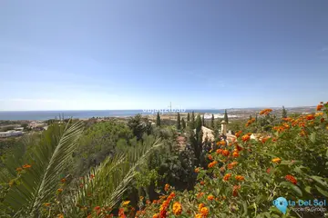 6 bedroom House for Sale in Estepona-25720