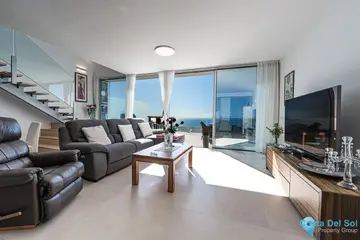 3 bedroom Apartment for Sale in Benalmadena-25735