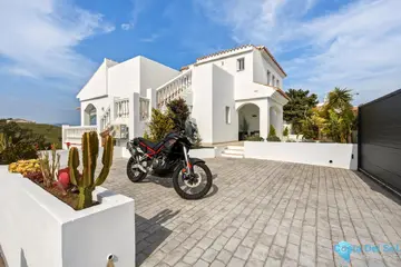 6 bedroom House for Sale in Mijas-25783